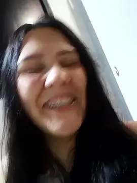 Ariakris online show from 05/06/26, 03:24
