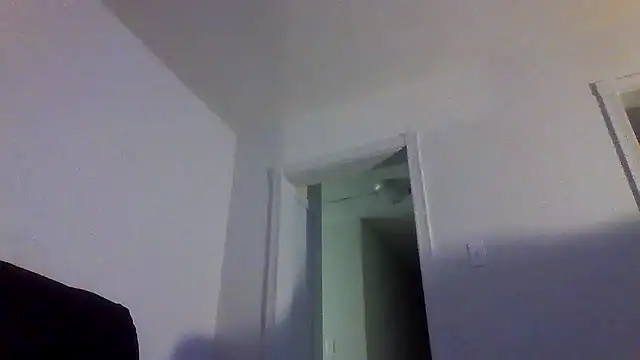 Snapshot of Fuckmerow6969 chatting on 01/11/26, 01:21 Fuckmerow6969 online show from 01/11/26, 01:21