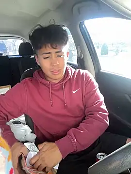 carlozxyz337 online show from 12/21/24, 08:32