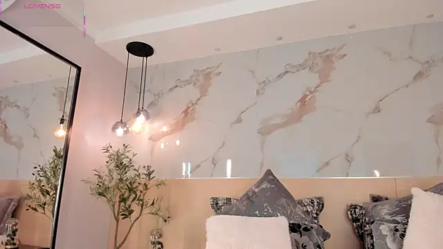 SteffanyBeck online show from 02/27/26, 12:05