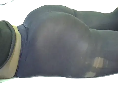 candililie online show from 04/12/26, 12:59