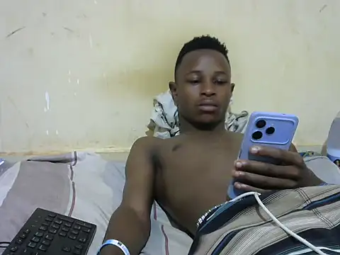 Snapshot of swthairydic chatting on 11/05/25, 08:58 swthairydic online show from 11/05/25, 08:58