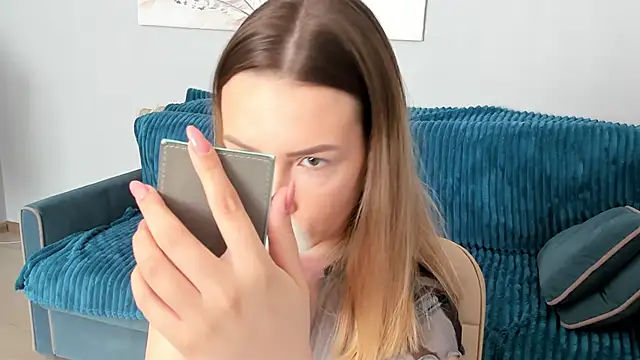 Mia shy1 online show from 02/23/25, 06:39