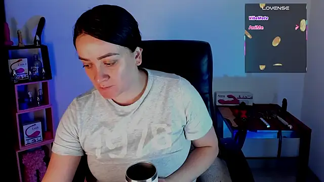 sara goodgirl13 online show from 09/28/25, 01:27