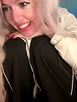 propertyofdaddy online show from 12/02/25, 05:13