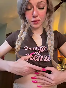 propertyofdaddy online show from 04/08/26, 08:09