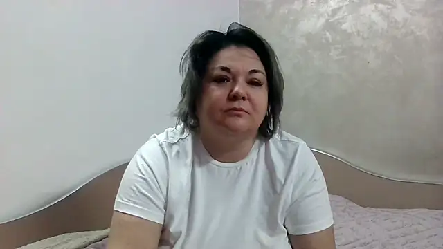 MikyVesela online show from 02/28/25, 08:20