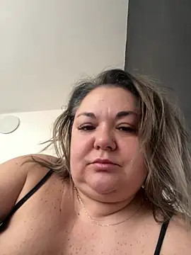 MikyVesela online show from 03/21/26, 08:30