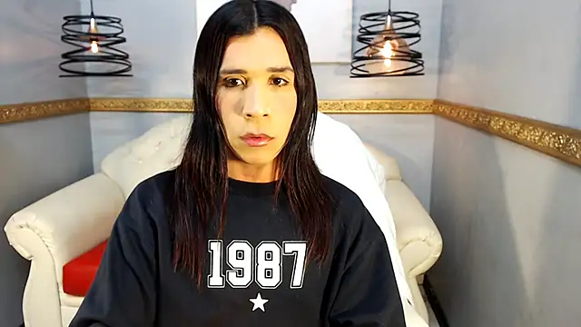 SaraSofia44 online show from 02/06/26, 05:12