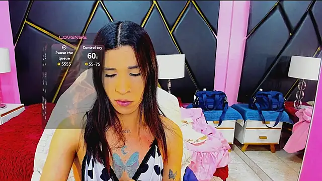 SaraSofia44 online show from 02/18/26, 03:52