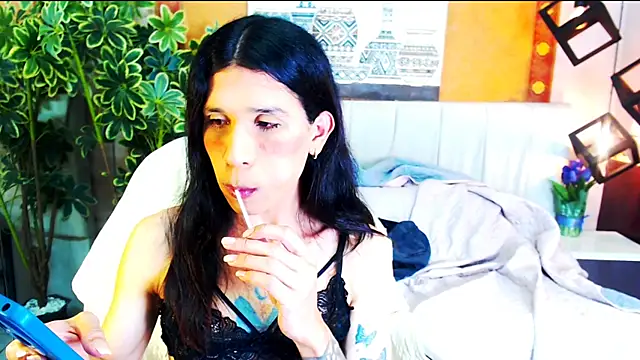 SaraSofia44 online show from 06/14/26, 04:25