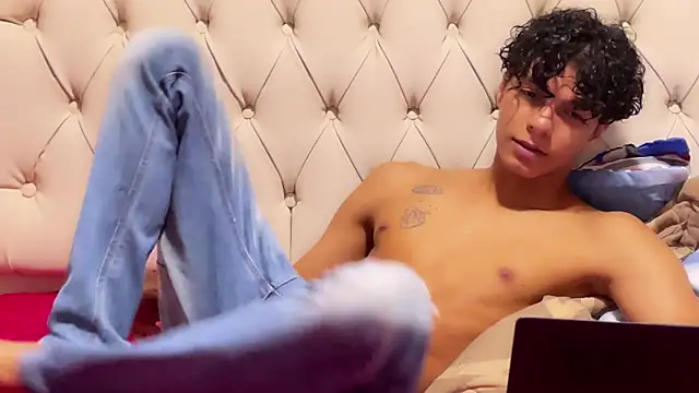 james dreams  online show from 03/21/25, 05:21