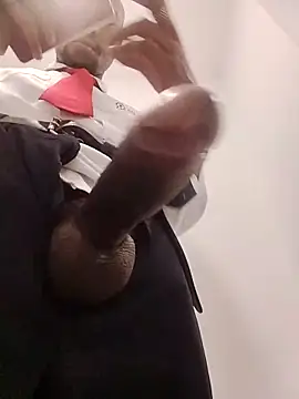 moro28vergon online show from 12/23/25, 02:09