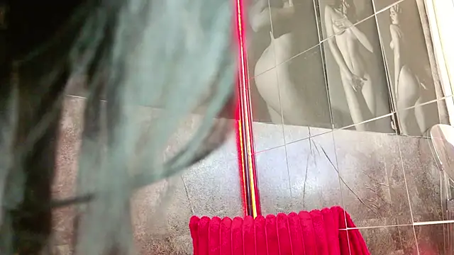 Snapshot of celia_chanel chatting on 03/05/25, 08:43 celia chanel online show from 03/05/25, 08:43