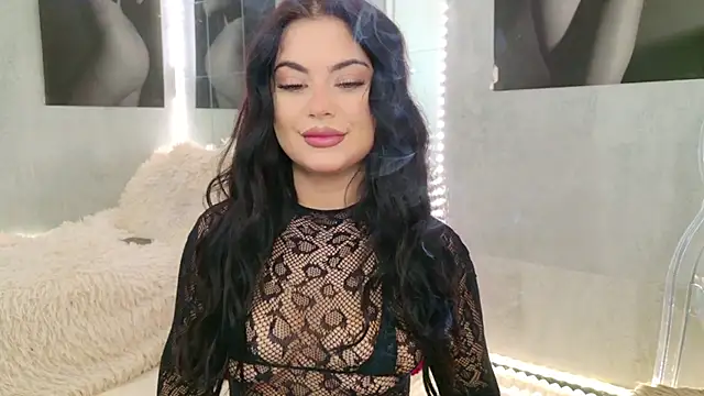 Snapshot of celia_chanel chatting on 10/24/25, 04:42 celia chanel online show from 10/24/25, 04:42