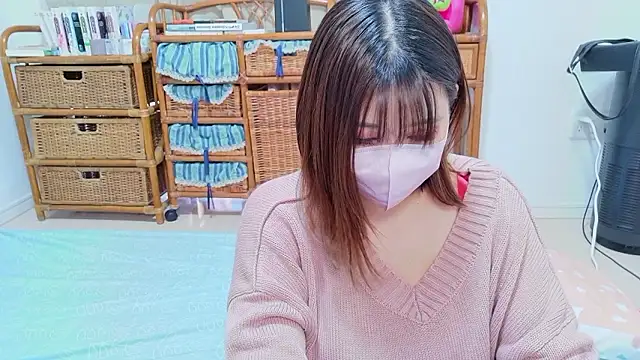 Megu Melon online show from 05/17/26, 08:12
