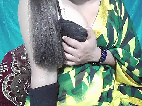 YourGoldenGirl online show from 02/15/26, 04:25