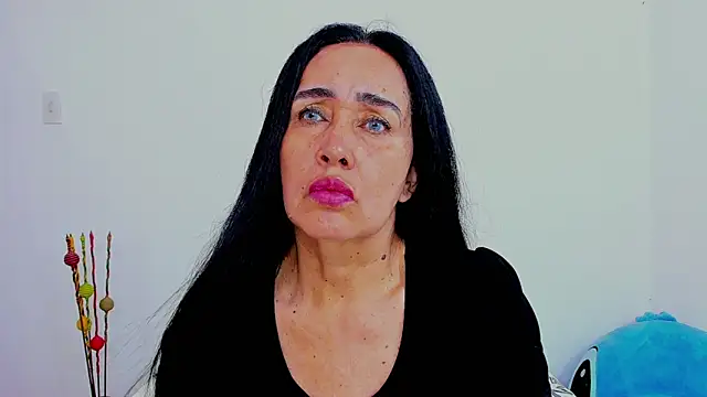 Snapshot of HorniestMilf chatting on 02/05/26, 09:41 HorniestMilf online show from 02/05/26, 09:41