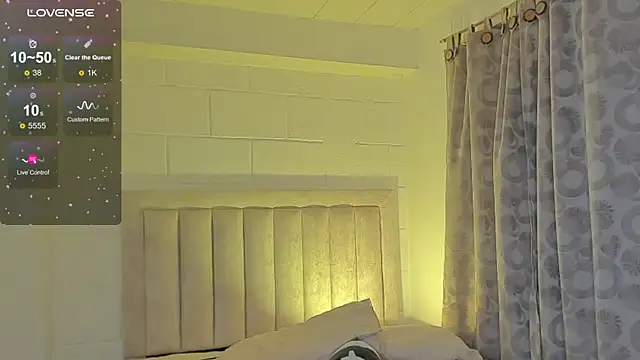 JulianRose 1 online show from 02/06/25, 02:15