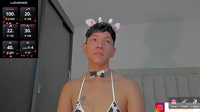 JulianRose 1 online show from 05/07/26, 12:43