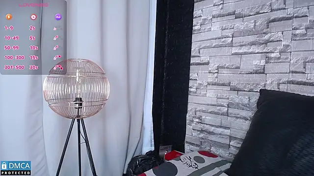 BellaOdisea online show from 02/12/25, 09:54