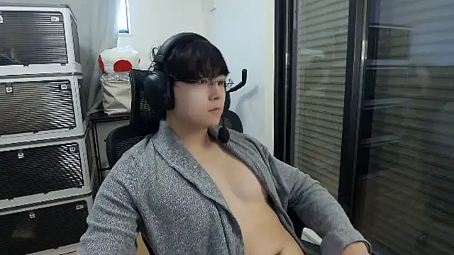 Snapshot of Tkcqcc chatting on 11/25/25, 03:50 Tkcqcc online show from 11/25/25, 03:50