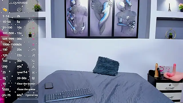 Girls hot 2 online show from 03/06/25, 02:19