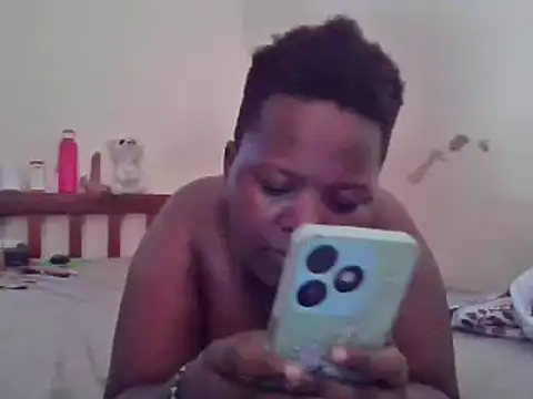 pritty-leila online show from 01/29/25, 10:48