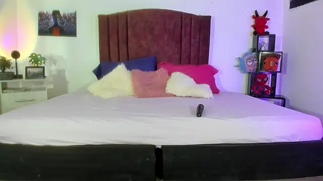 alisson zafiro  online show from 01/13/25, 12:02