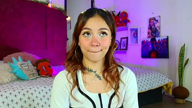 alisson zafiro  online show from 02/07/26, 03:21