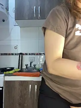 Snapshot of FlorBich chatting on 01/19/25, 03:50 FlorBich online show from 01/19/25, 03:50