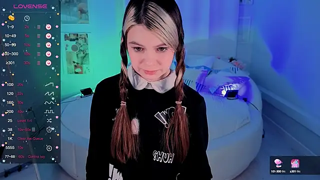 Lil Amelie online show from 09/27/25, 02:22