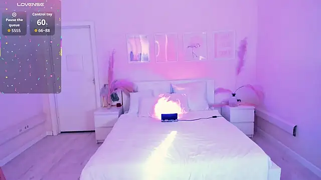 Lil Amelie online show from 04/01/26, 08:59