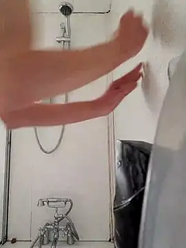 fastfun2012 online show from 02/18/26, 09:38