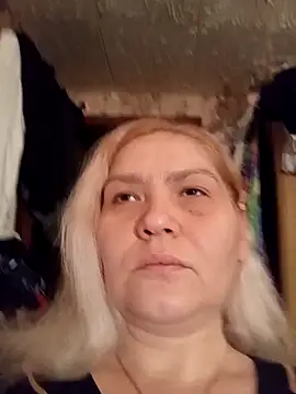 Minna Jeannie online show from 11/18/25, 02:17