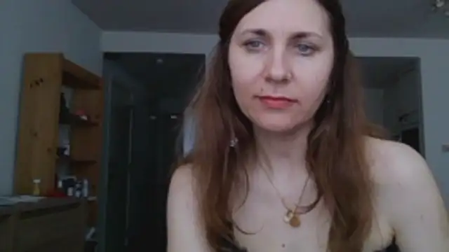 JasmineGlamour online show from 05/18/26, 04:24