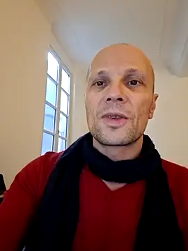 Snapshot of wedge75 chatting on 12/22/25, 01:30 wedge75 online show from 12/22/25, 01:30