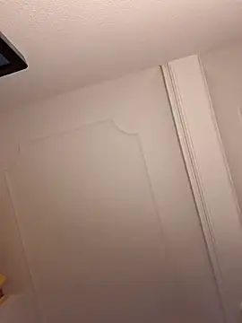 Snapshot of wedge75 chatting on 02/08/26, 04:32 wedge75 online show from 02/08/26, 04:32