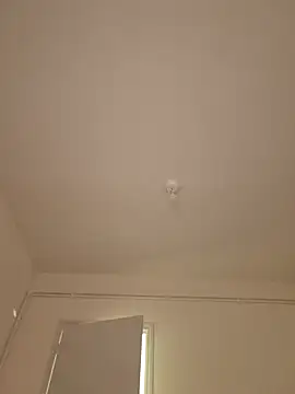 Snapshot of wedge75 chatting on 02/17/26, 05:41 wedge75 online show from 02/17/26, 05:41