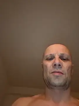 Snapshot of wedge75 chatting on 02/19/26, 05:53 wedge75 online show from 02/19/26, 05:53