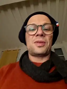 Snapshot of wedge75 chatting on 03/01/26, 04:42 wedge75 online show from 03/01/26, 04:42