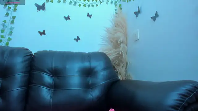 Amani Bakir online show from 05/20/26, 11:49