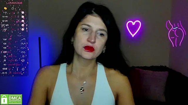 Alianna Solo Kisses online show from 02/23/25, 06:28