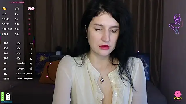 Alianna Solo Kisses online show from 03/05/25, 09:49