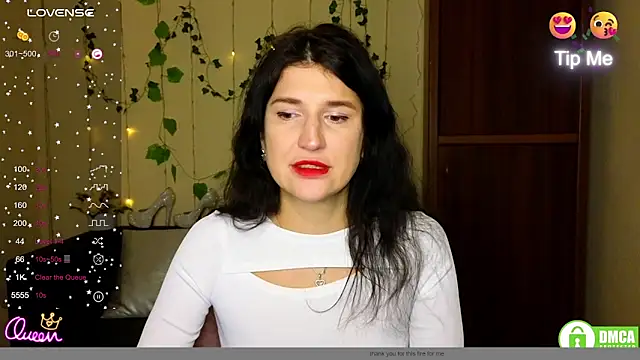 Alianna Solo Kisses online show from 02/10/26, 06:28