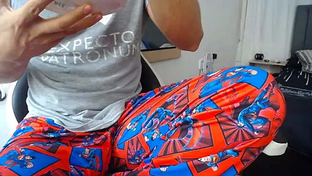 Valerioe online show from 02/16/25, 04:21