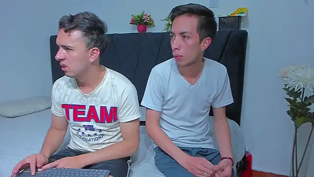 big-dicktop23 online show from 09/10/25, 03:39