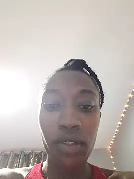 Snapshot of kinkybeby chatting on 02/01/25, 04:24 kinkybeby online show from 02/01/25, 04:24