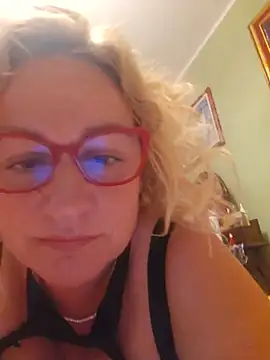 VirginiaNurse online show from 06/12/26, 08:52