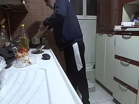 zormen355 online show from 10/12/25, 06:29